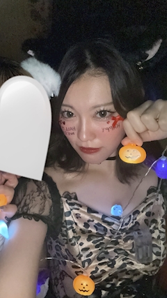 プロフィール写真4・しおん Vivienne|Vivienne西口店・ヴィヴィアン - 池袋西口のキャバクラ