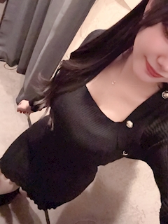 マナ「🥶 ⸝⸝」