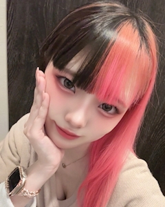 プロフィール写真3・ひなの|Queen・クイーン - 広島市(流川)のガールズバー