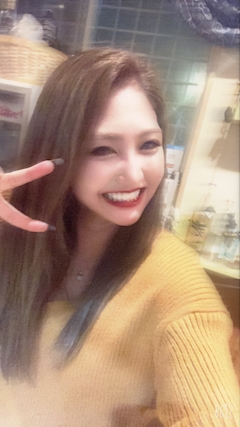 プロフィール写真6・みか|調布 オブロングラウンジ