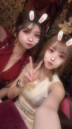 ひなぴ🐣🩷「⋆͛📢 コンプレックスなら武器に変えて My 努力よ 裏切らないで」