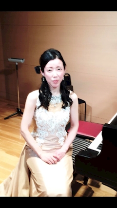 プロフィール写真1・金子 香穂里 アーチスト|MEMBER'S K&K・ケイアンドケイ - 名古屋 錦のスナック