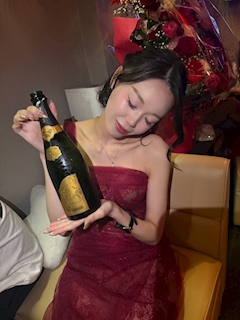 プロフィール写真3・まなみ|Lounge 朱・シュウ - 豊田のスナック