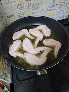 なお