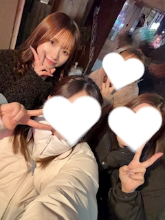 ゆり「チームアラサー💃🏻」