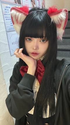 彗「にゃんにゃんにゃんの日なので」