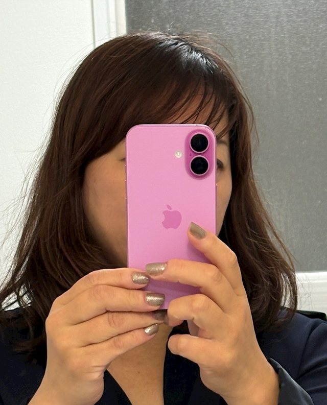 プロフィール写真1・すみれ｜大阪 熟女キャバクラ・Mrs.J ミナミ
