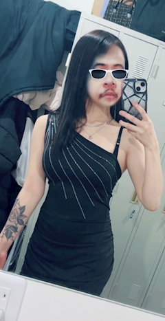 かおる「新しいドレス✨️👀」