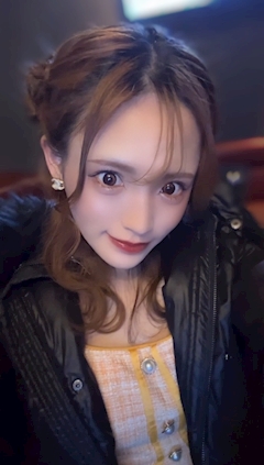 あいな「ステーキ🥩❤️‍🔥」