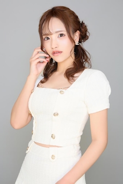 プロフィール写真2・あいな🌻💛新橋King&Queen｜新橋キャバクラ キング・アンド・クイーン