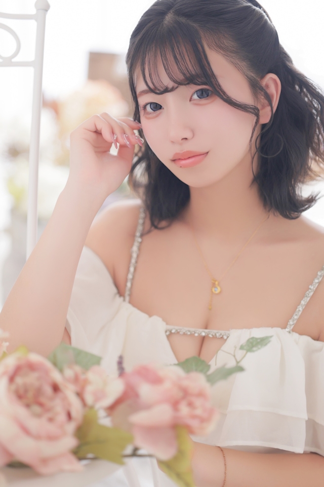 プロフィール写真2・成瀬 しおん｜