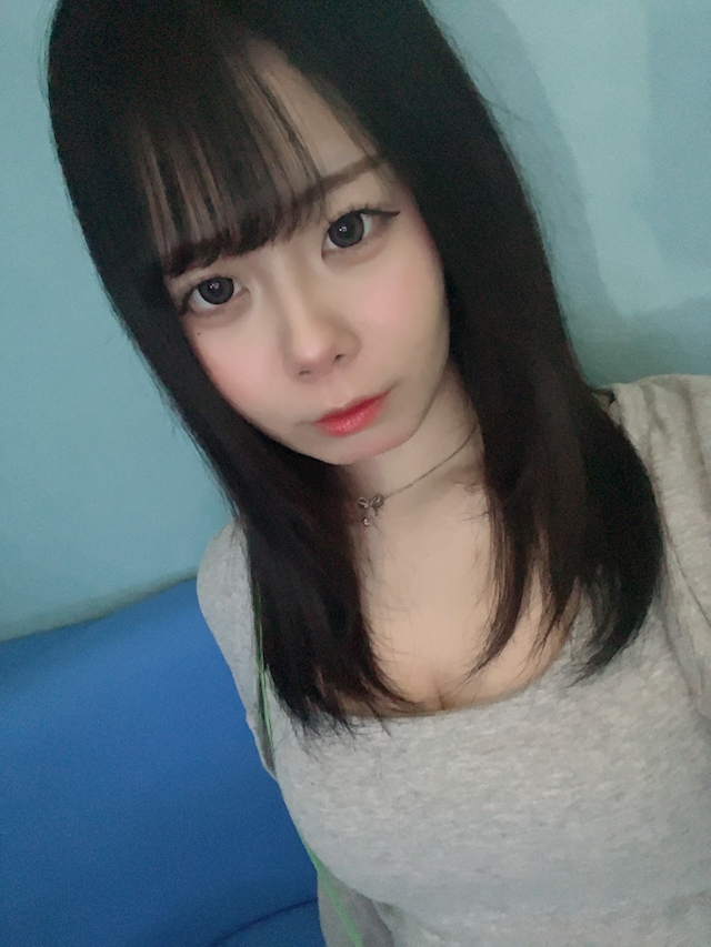 みく AZURE LOUNGE