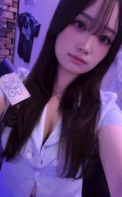 プロフィール写真6・二階堂るな|Honey Bunny - 川越のガールズバー