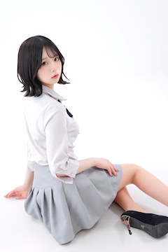 プロフィール写真2・まなか|KING&QUEEN・キングアンドクイーン - すすきののガールズバー