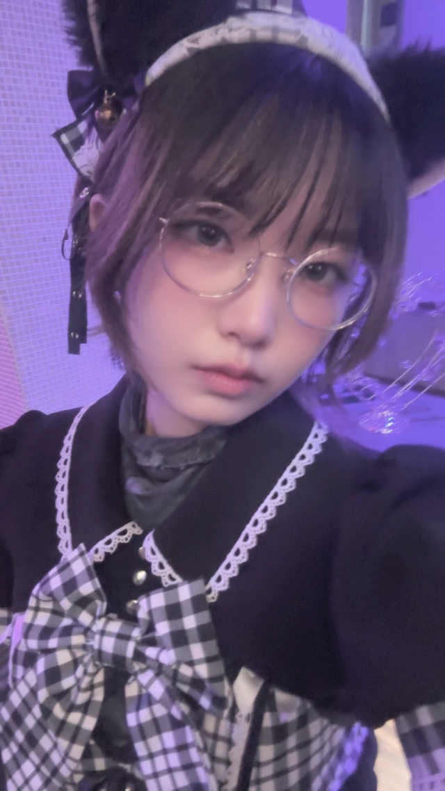 えま LIVELY