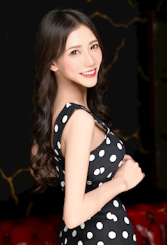 プロフィール写真3・鳳条 紫月|柏 キャバクラ・ビコーズ