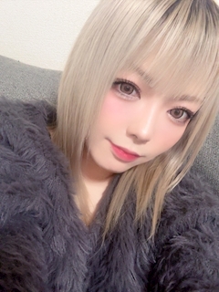 あや「出勤しました✨」