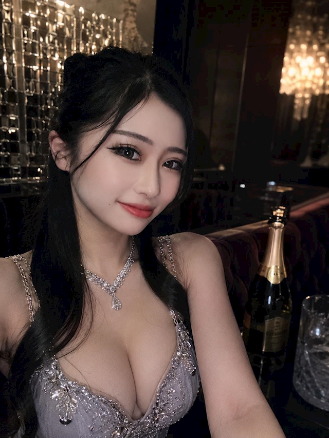紫月　あおば LADIES MARKET