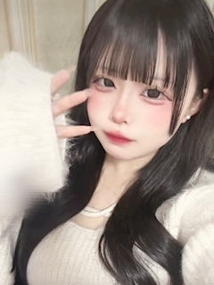 プロフィール写真1・みな｜Desire・デザイア - 広島市（流川）のガールズバー