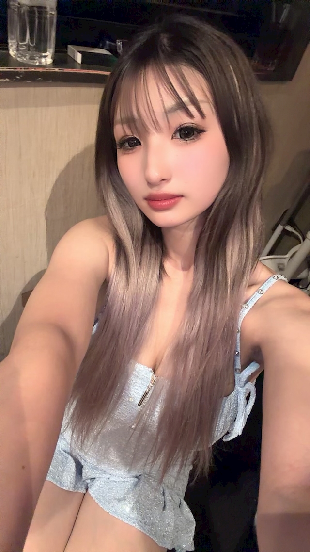 めい