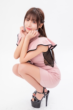 プロフィール写真3・桃白 ゆら|QUEEN's CLUB・クイーンズクラブ - 御徒町・上野のキャバクラ