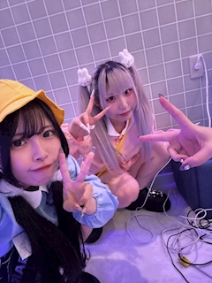 にょす