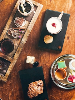 零(れい)「出勤です。OLイベント」