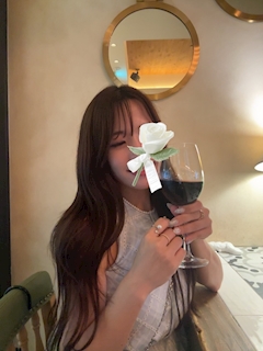 月城　百莉花「しゅ」