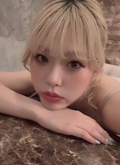 なみ「3/31 〆日出勤💕」