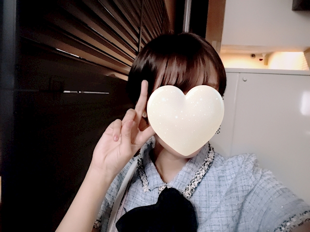 プロフィール写真3・⚜ゆり⚜【赤坂TIGER】｜