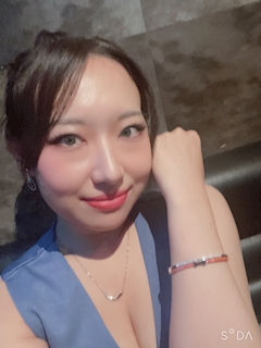 プロフィール写真5・しおん｜高槻 キャバクラ・フォー