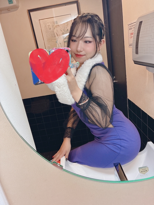 プロフィール写真2・しおん｜高槻 キャバクラ・フォー