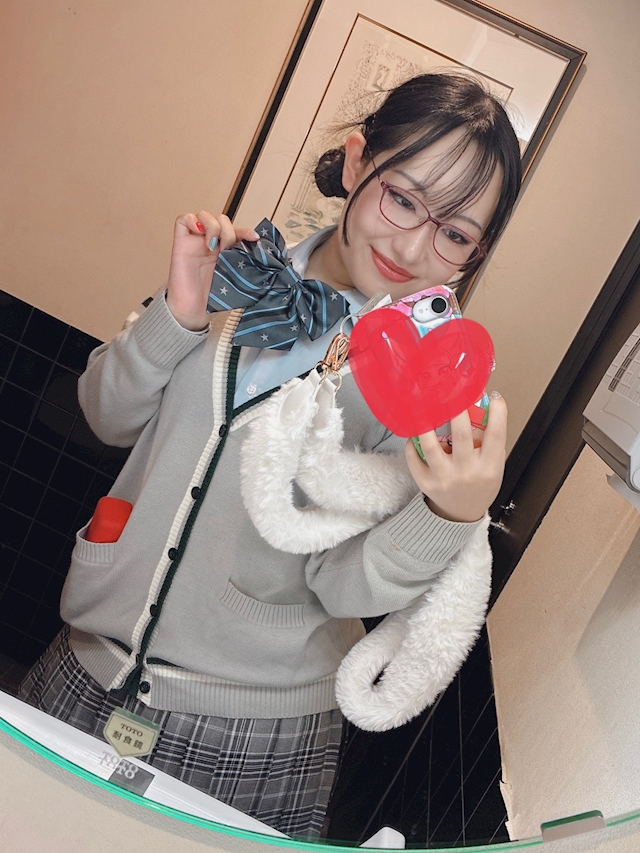 プロフィール写真2・しおん｜高槻 キャバクラ・フォー