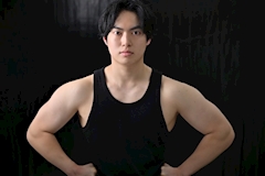 プロフィール写真2・マッチョな黒服  たいぞう｜