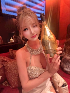 プロフィール写真3・ゆりあ｜CLUB WARP・ワープ - 名古屋 錦のキャバクラ