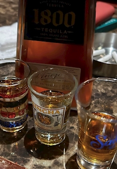 プロフィール写真4・しゅう｜Girl's Bar A L'AISE 松山店・アレーズ - 松山市のガールズバー