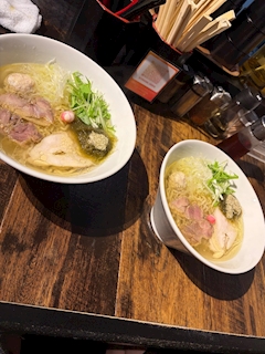 まる