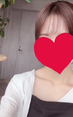 プロフィール写真1・もも｜GirlsBar LUSH・ラッシュ - 自由が丘駅前のガールズバー