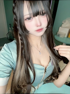 プロフィール写真1・にゃる｜S・F・G・エスエフジー - ミナミのガールズバー