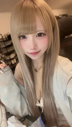 プロフィール写真2・もかちゃん【atB 成田】|GIRLS MUSIC BAR “ at B ”・アットビー - 成田のガールズバー