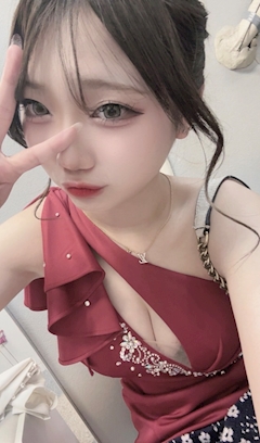 なぎ「🤍5.26  最近のコト🎸🍚✨」