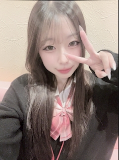 プロフィール写真1・みる｜すくーるぱれっと - ミナミのガールズバー