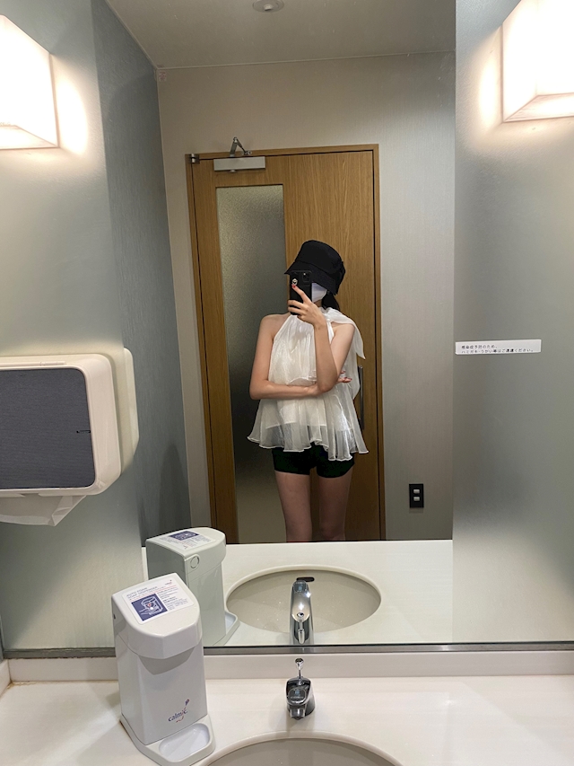 プロフィール写真2・アイ【朝昼ふくろう】｜
