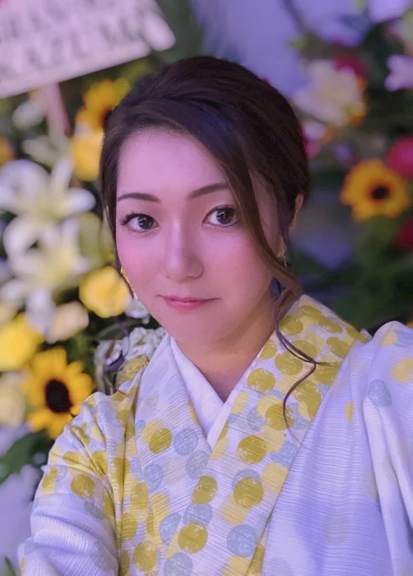 汐莉ママ Lounge Robin