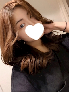 プロフィール写真5・めぐ｜RAMBLING ROSE・ランブリングローズ - 国分町のスナック