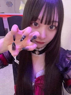 あいか「20時～Last魔法使いしてます🪄💕」