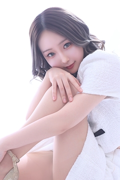 プロフィール写真3・さくら｜ドレスライン立川
