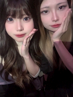 プロフィール写真2・もな｜HoneyFlash 池袋西口店・ハニーフラッシュ - 池袋西口のガールズバー