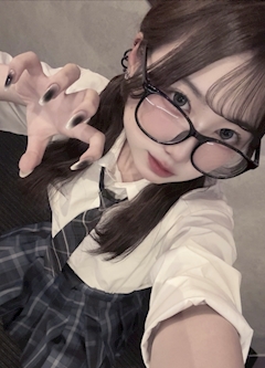 プロフィール写真5・まろん｜天使と悪魔・テンシトアクマ - 中洲のガールズバー