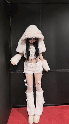 プロフィール写真3・しずく｜Girl's Bar Bellux・ベルクス - 名古屋 名駅のガールズバー